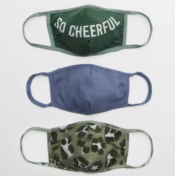 Aerie Reusable Cloth Adult Face Mask 3-Pack
Unisex - Picture 2 of 5